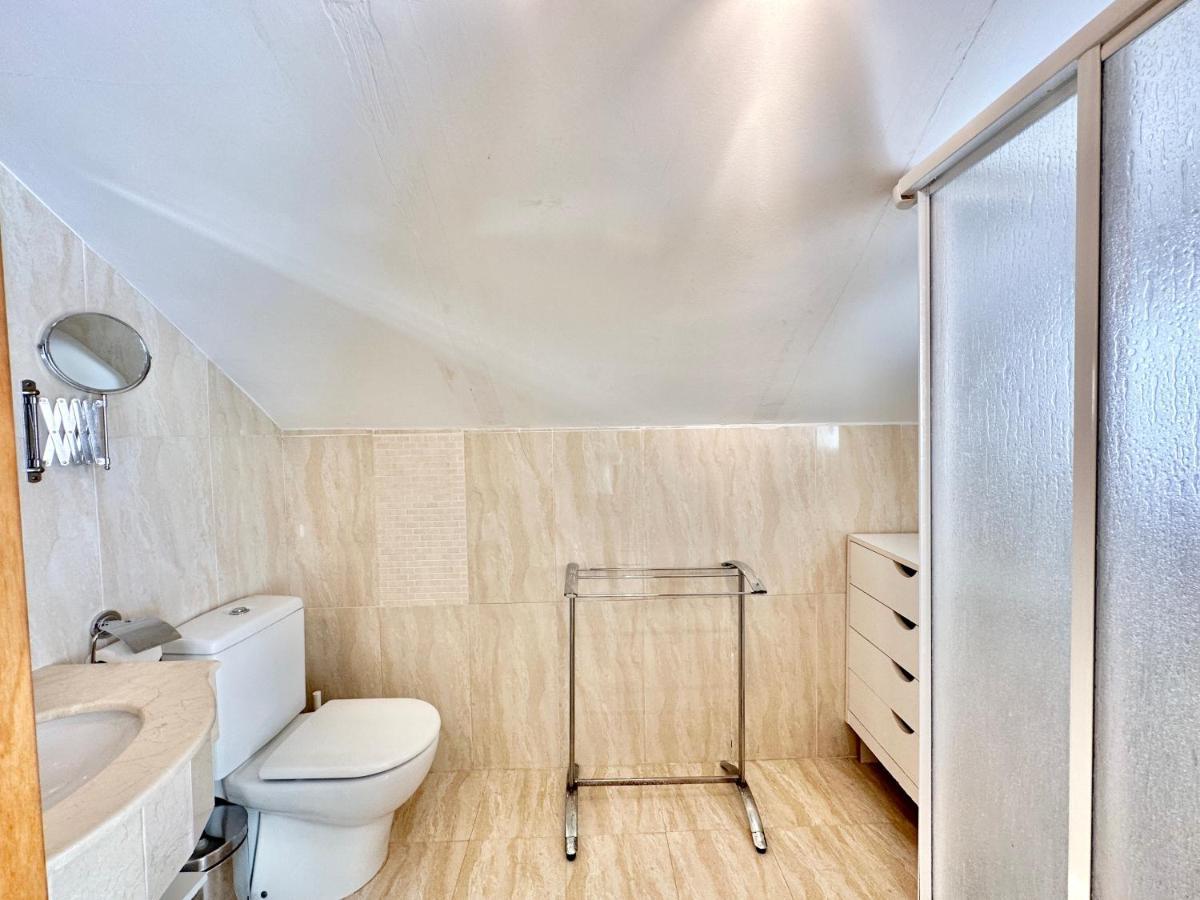 El Arenal Townhouse By The Beach With Swimming Pool - Eaw Homes Marbella Esterno foto