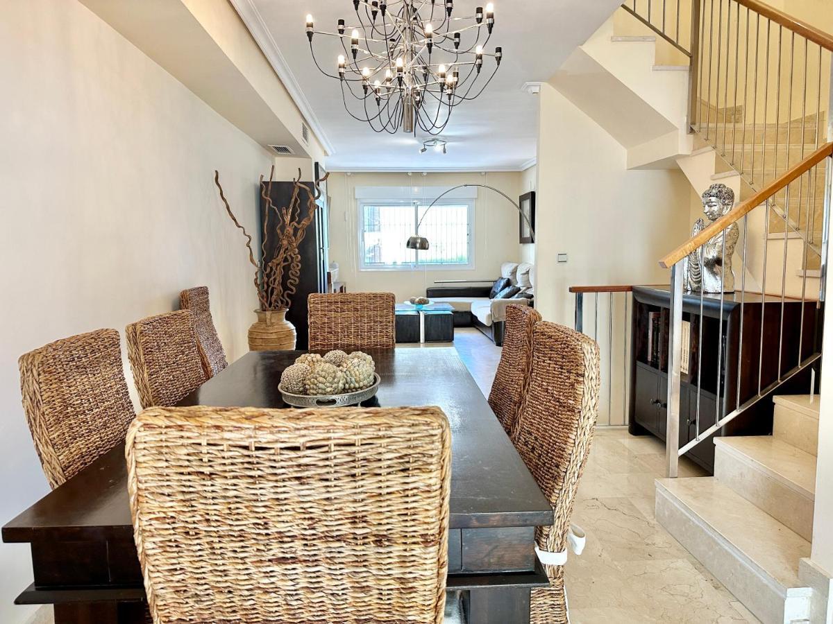 El Arenal Townhouse By The Beach With Swimming Pool - Eaw Homes Marbella Esterno foto